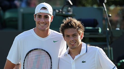 John Isner (L); Nicolas Mahut (R)