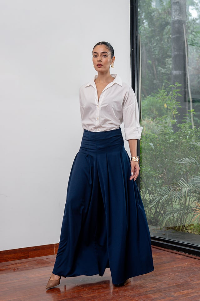 Pin tuck black trousers