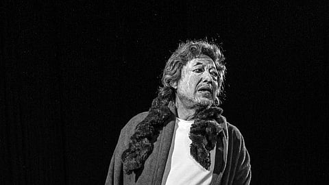 Actor-director Anjan Dutt to get on stage for the last time with the 10th show of Aro Ekta Lear