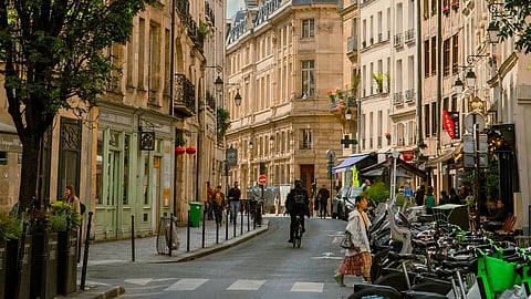 Travelling to Paris: Here are 5 things to avoid