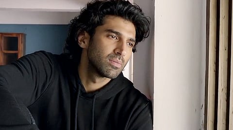 Aditya Roy Kapur makes singing debut in Metro… In Dino, earns praise from Pritam