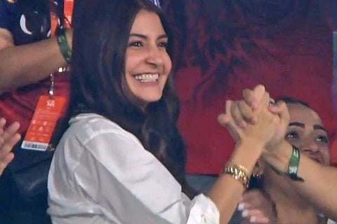 Anushka Sharma’s heartfelt reaction steals the spotlight as RCB storm into IPL final