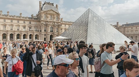 Planning to go to the Louvre this week? You're all out of luck!