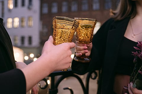 Typing, Last Seen, and the Dots: How Gen Z's are decoding the virtual body language