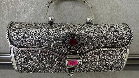 Prime Minister Narendra Modi’s gift to Cyprus First Lady highlights this traditional craftsmanship