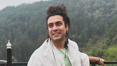 Jubin Nautiyal says he is shifting from sad songs to uplifting romantic numbers