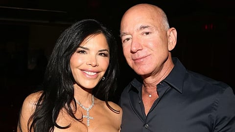 Jeff Bezos and Lauren Sánchez book entire Venice hotel, guests forced to relocate
