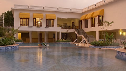 This affordable yet luxurious resort in Mysuru is perfect for a family-friendly staycation