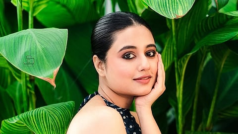 Actress Swastika Dutta suffers a corneal damage; know the signs now!