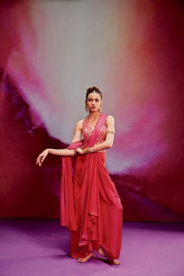 Noor-e-Gul by Kavitha Gutta: A poetic ode to femininity, tradition, and nature