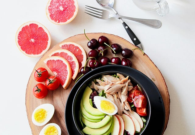 Not just good exercise, but good eating habits with proteins, fresh fruits, home made meals are equally necessary for getting awell toned body after 40s. 