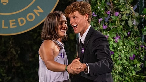 Wimbledon champions grace the dance floor: Jannik Sinner–Iga Swiatek shine at black-tie dinner