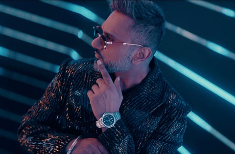 Each piece of Yo-Yo Watches, a limited-edition collection is a masterstroke of meticulous engineering and jaw-dropping aesthetics