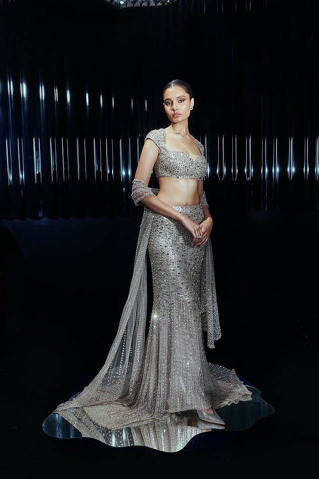 Intricate Zardozi embroidery and delicate fabric layering in Rohit Gandhi + Rahul Khanna’s new collection