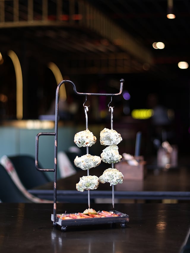 Dizzzy Dragon Gastropub & Sky Garden is in Rajarhat Kolkata 