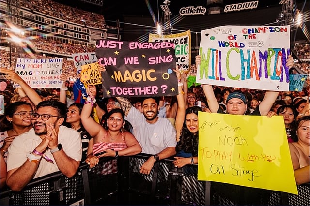 Just engaged, can we sing Magic together? in coldplay concert