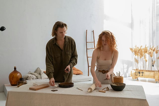 Pottery for Grandmacore trend 