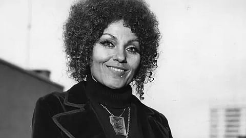 Singer Cleo Laine, regarded as Britain’s greatest jazz voice, dies at 97