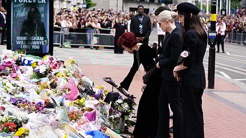 Sharon Osbourne breaks down at Ozzy’s funeral in Birmingham