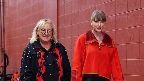 Here’s what Donna Kelce has to say about her sons’ podcast with Taylor Swift