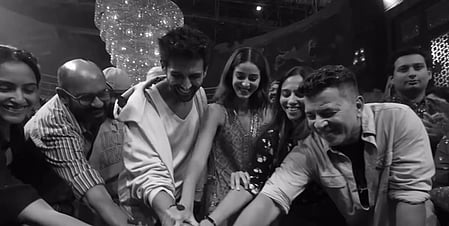 Kartik Aaryan wraps up Tu Meri Main Tera Main Tera Tu Meri with Ananya Panday