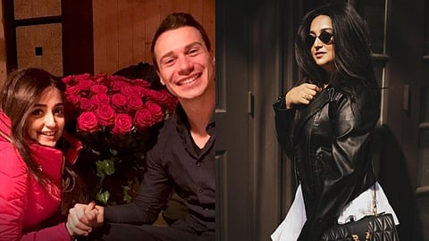 Did Monali Thakur reveal her divorce?