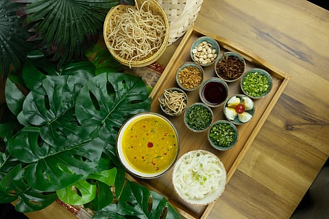 Peshawari Tangri, Hasrat-e-Husn, Kolkata Gosht Dum Biryani, Veg and Cheese Bomb (Clockwise)