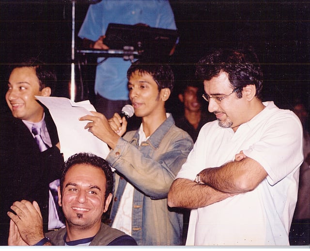 Vikram Phadnis on 35 yrs in fashion, Ananta, Smile Please Hindi remake