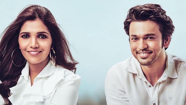 Vikram Phadnis on 35 yrs in fashion, Ananta, Smile Please Hindi remake