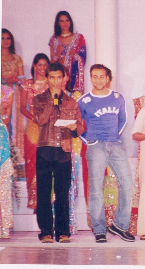 Vikram Phadnis on 35 yrs in fashion, Ananta, Smile Please Hindi remake