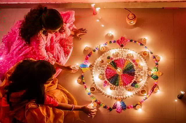 Use fairy lights in between your rangoli to make it glow on Diwali