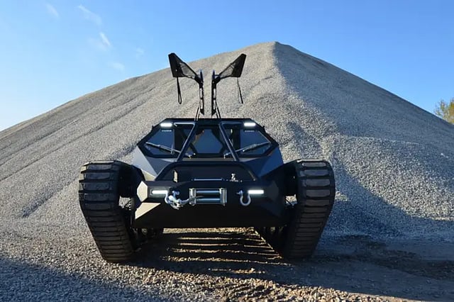 Kanye West drives  Ripsaw EV2