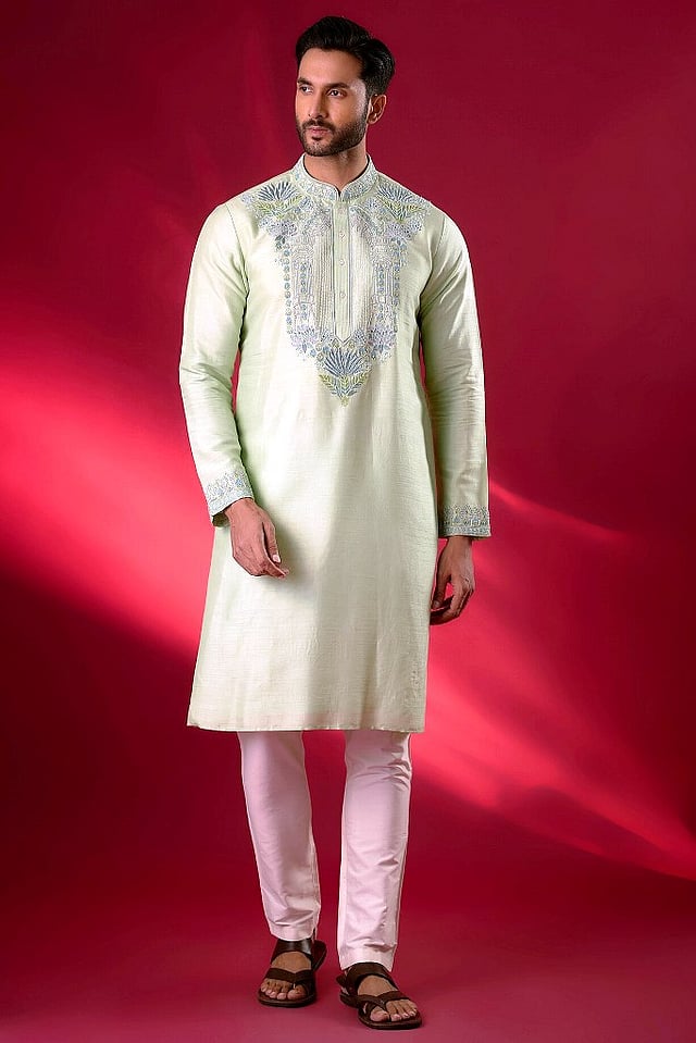 Silhouette from Assi Ghat by Sammohan