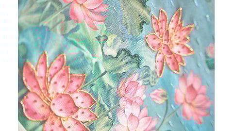 Noor-e-Banaras, a wallpaper collection by UDC Homes, captures Banaras’s ancient temples, vibrant ghats, glowing lamps, and bustling bazaars in its designs.