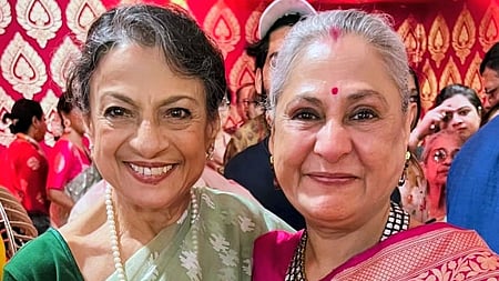 Tanishaa Mukerji captures two veteran actresses reuniting