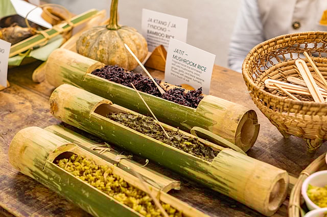 Bhoi cuisine uses traditional bamboo cooking method.