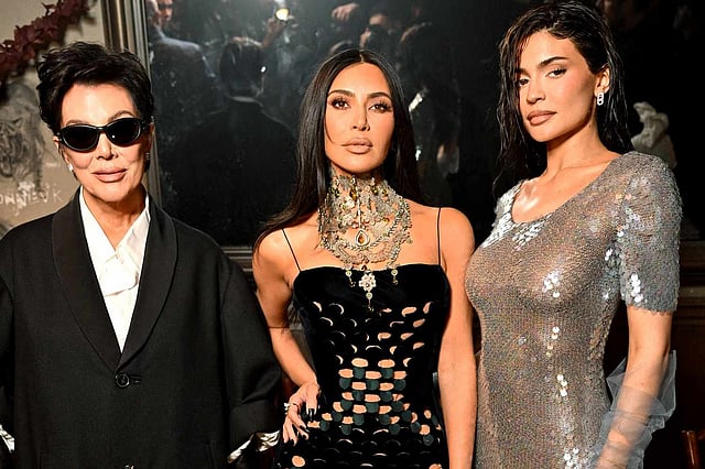 Kris Jenner, Kim Kardashian, Kylie Jenner in a row 