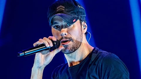 Enrique Iglesias performed in Mumbai recently