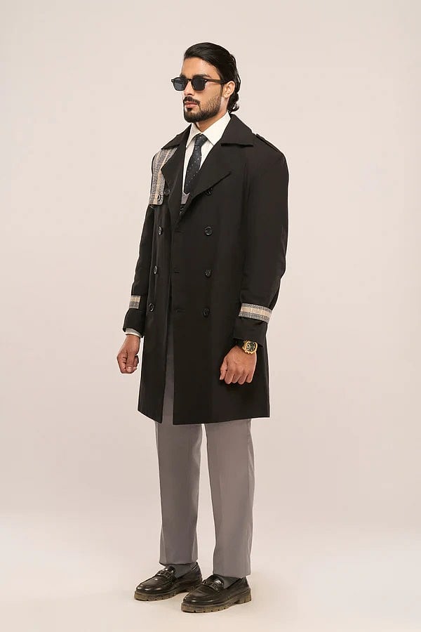 TZÁR's The Quiet Edit