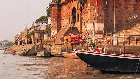 The unique 94 ritual in Varanasi has recently sparked a curiosity amongst the devotees. 