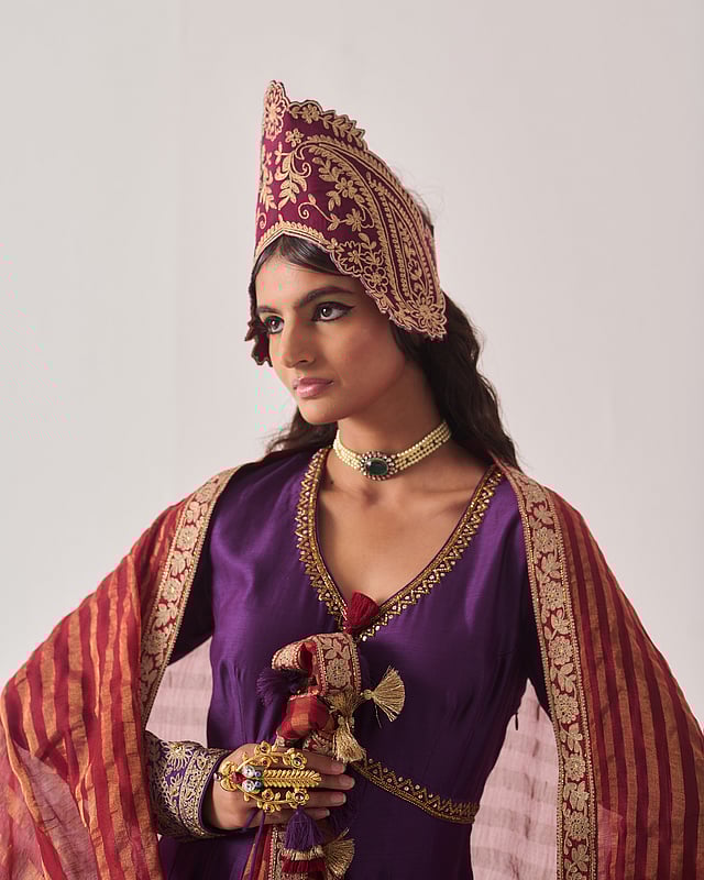 Step into a world of spirit, the divine and eternal bloom with this drop