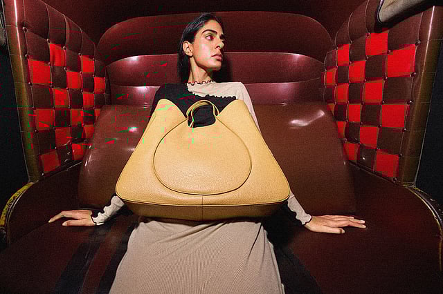 Katrina Tote Wave Pebble Bisque