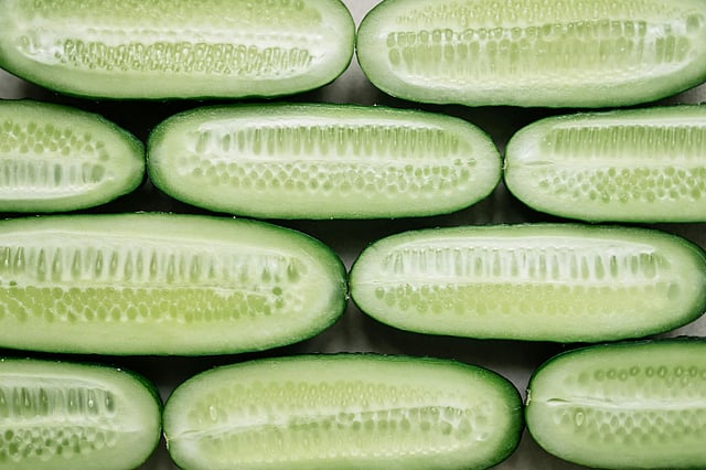 Is there a difference between cucumber and zucchini?