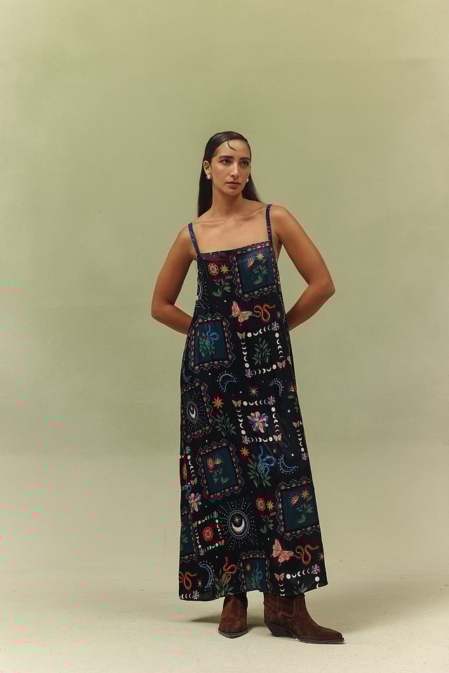 They repurpose leftover fabrics into accessories and work exclusively with GOTS-certified