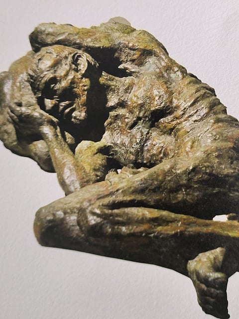 Paintings and sculptures come together in this art exhibition in Kolkata 