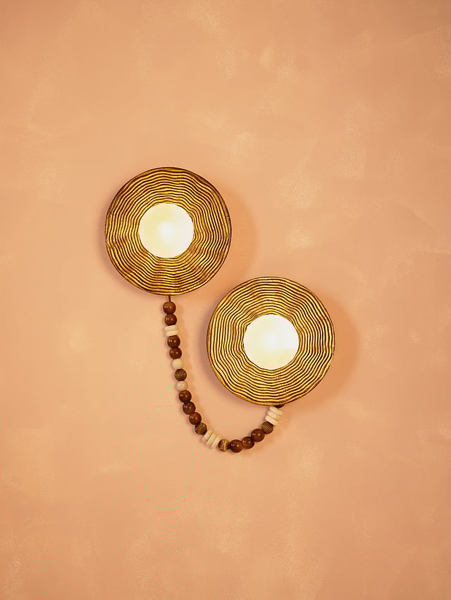 Much like the childhood game, the Lagori Collection by Yaahvi holds a quiet reminder that fragility can be beautiful