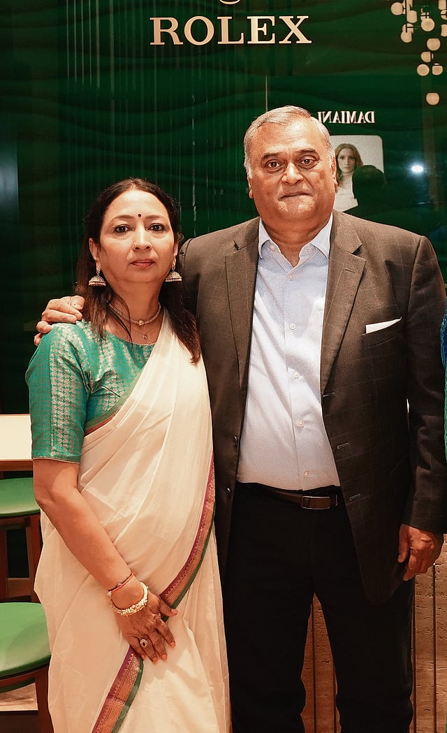 From cake mixing to candlelit melodies, Chennai warms up to holidays in style