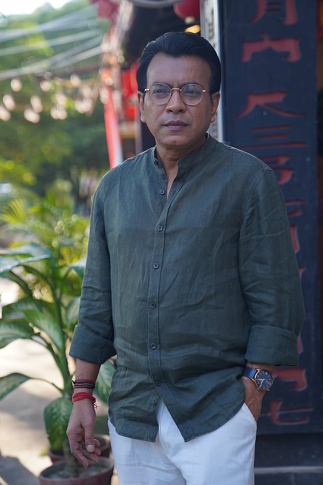 The Academy of Fine Arts in Jayabrata Das's debut feature film