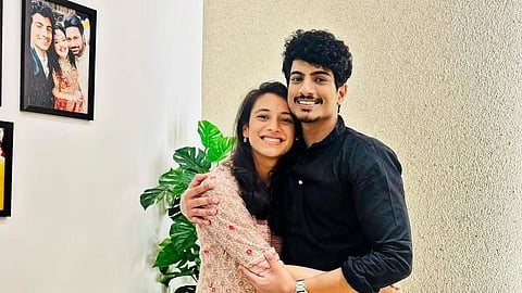 Palash Muchhal made his first public appearance with fmily since his wedding with Smriti Mandhana got postponed