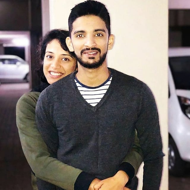 Who is Smriti Mandhana’s elder brother Shravan Mandhana?